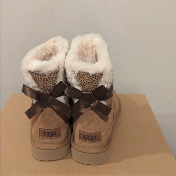 UGG BAILEY BOW MICRO CHEETAH BOOTS - Picture 4 of 11